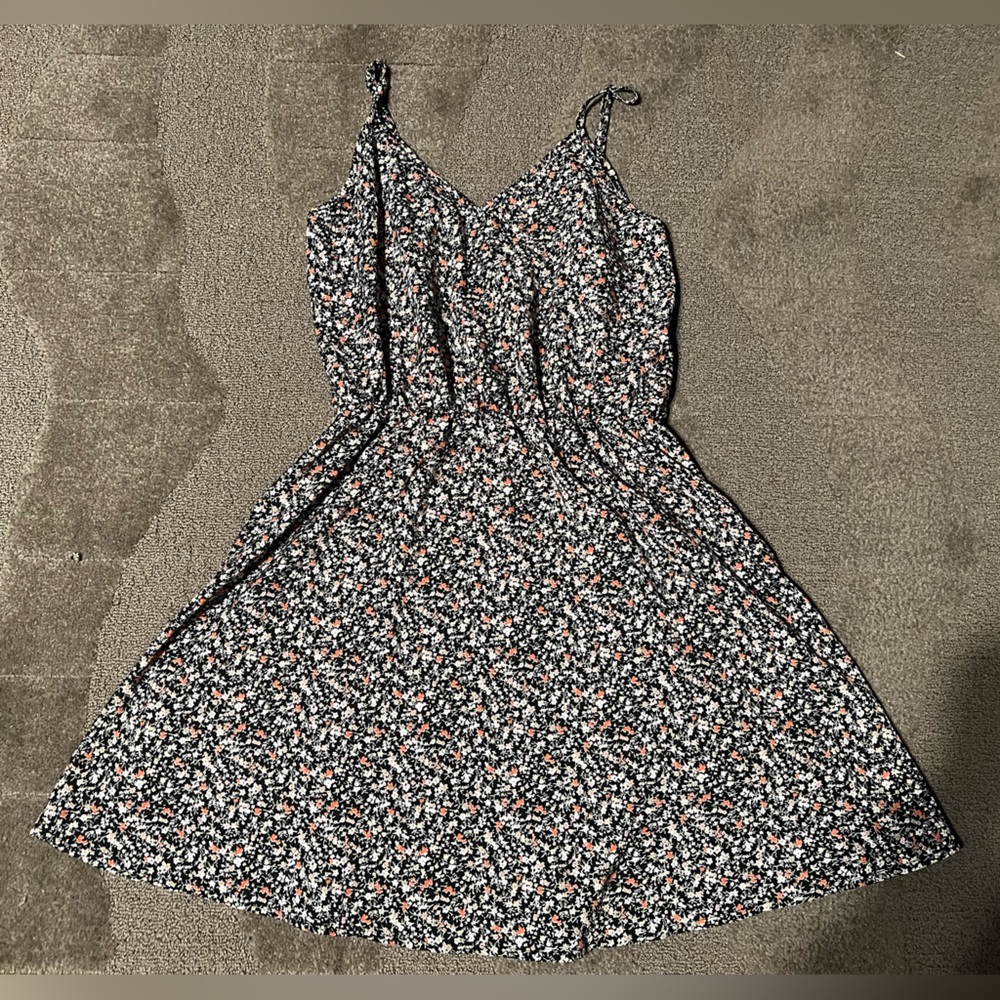 Black Floral Spaghetti Strap Sundress Skater Circle Flowers Red & White Summer